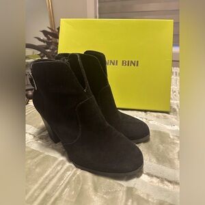 Gianni Bini Black Boot size 7